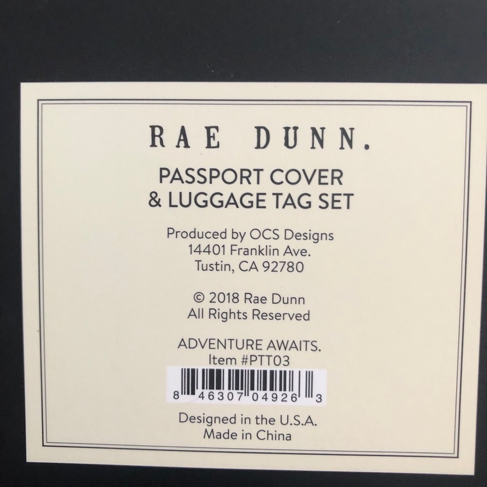 NEW RAE DUNN PASSPORT LUGGAGE TAG SET
NEW IN BOX - Picture 3 of 5
